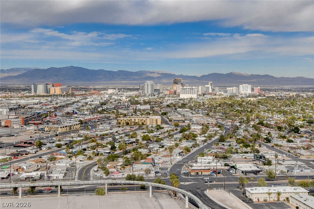 322 Karen Avenue 2602 Las Vegas NV 89109