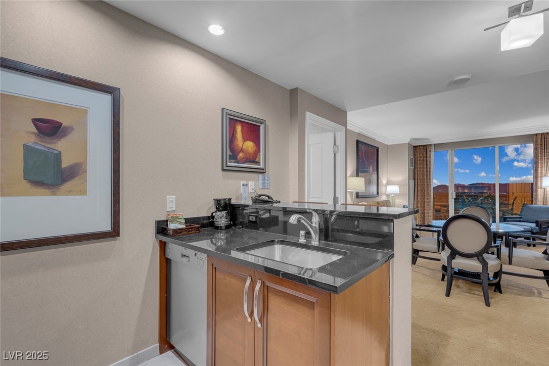 135 East Harmon Avenue 2320 Las Vegas NV 89109