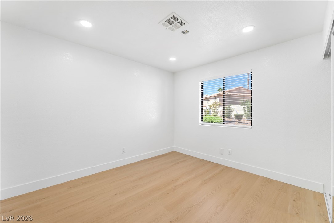 1017 Falconhead Lane 102 Las Vegas NV 89128