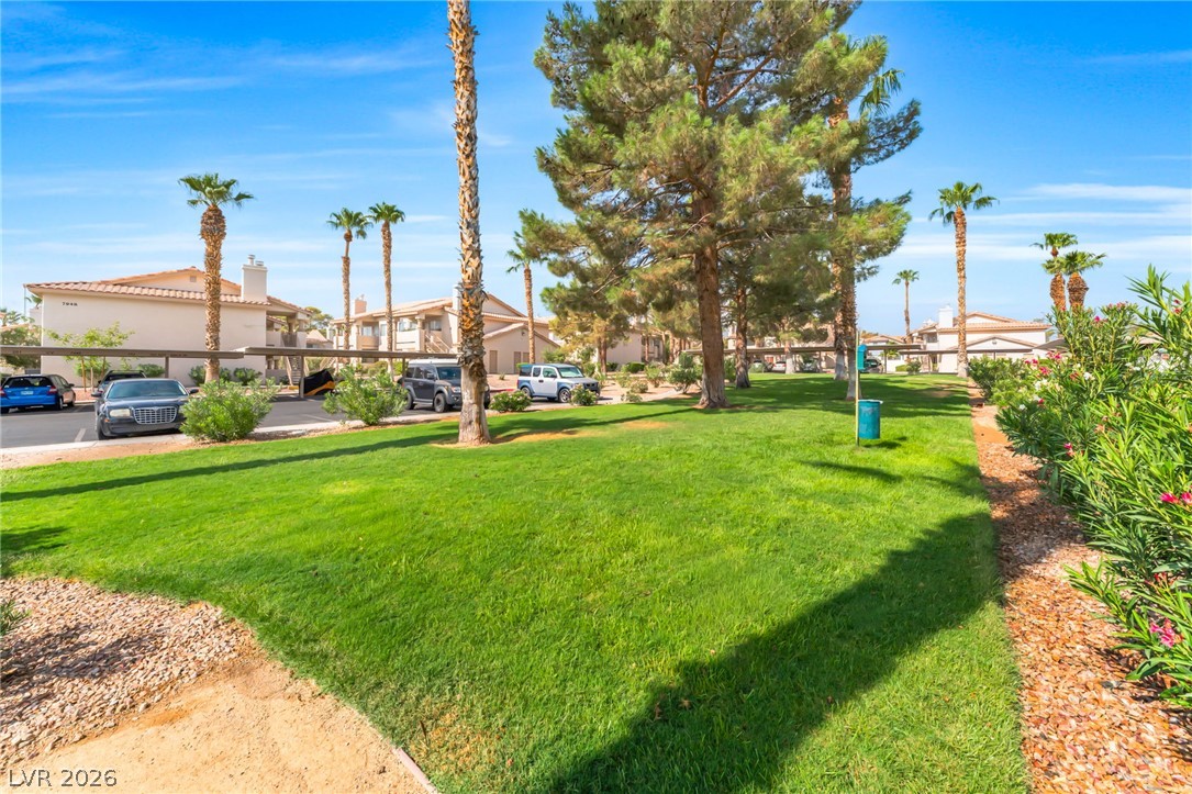 1017 Falconhead Lane 102 Las Vegas NV 89128