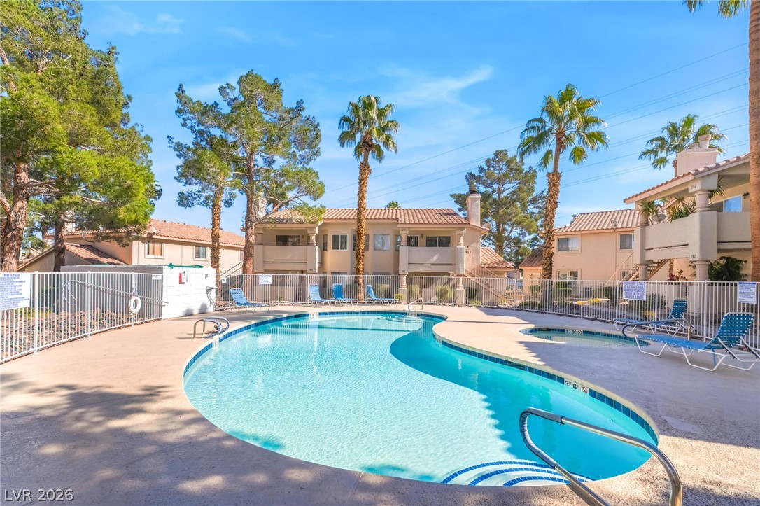 1017 Falconhead Lane 102 Las Vegas NV 89128