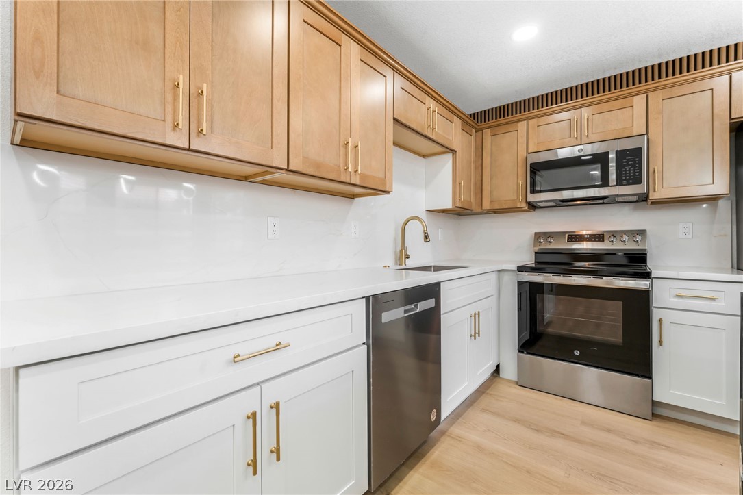 1017 Falconhead Lane 102 Las Vegas NV 89128