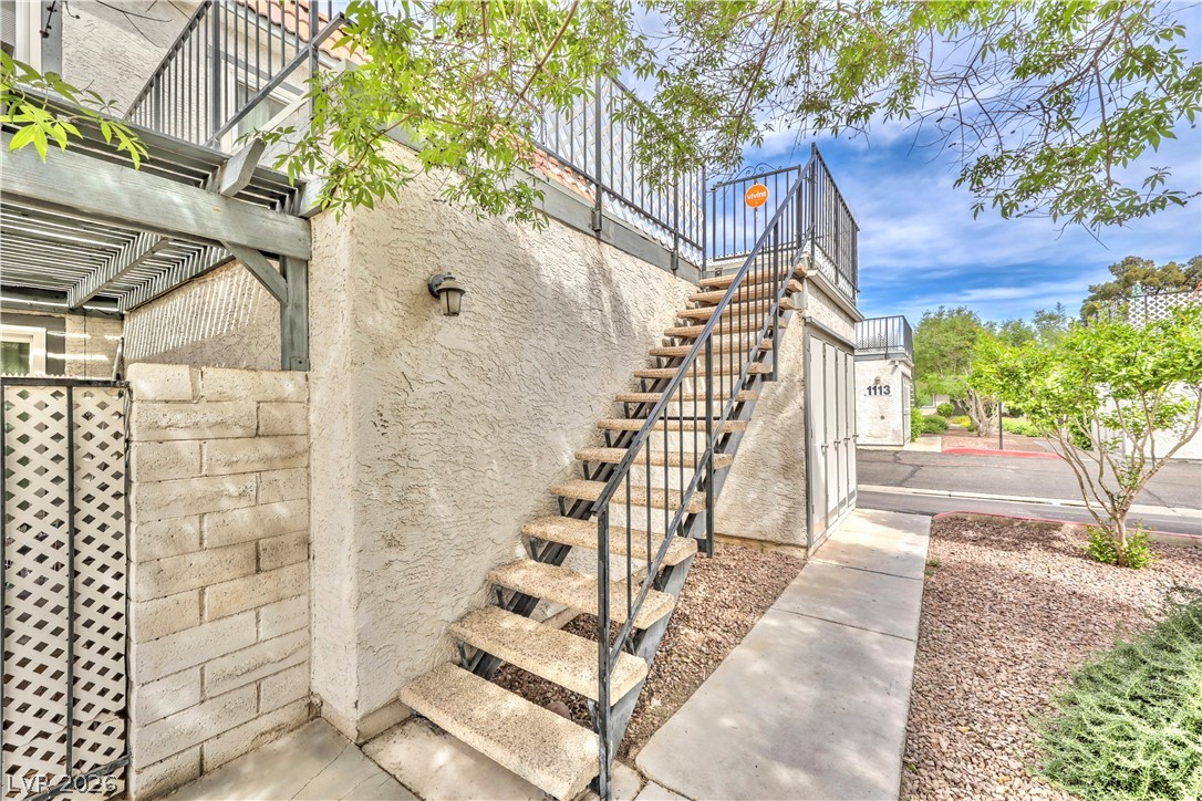 1101 Willow Tree Drive D Las Vegas NV 89128