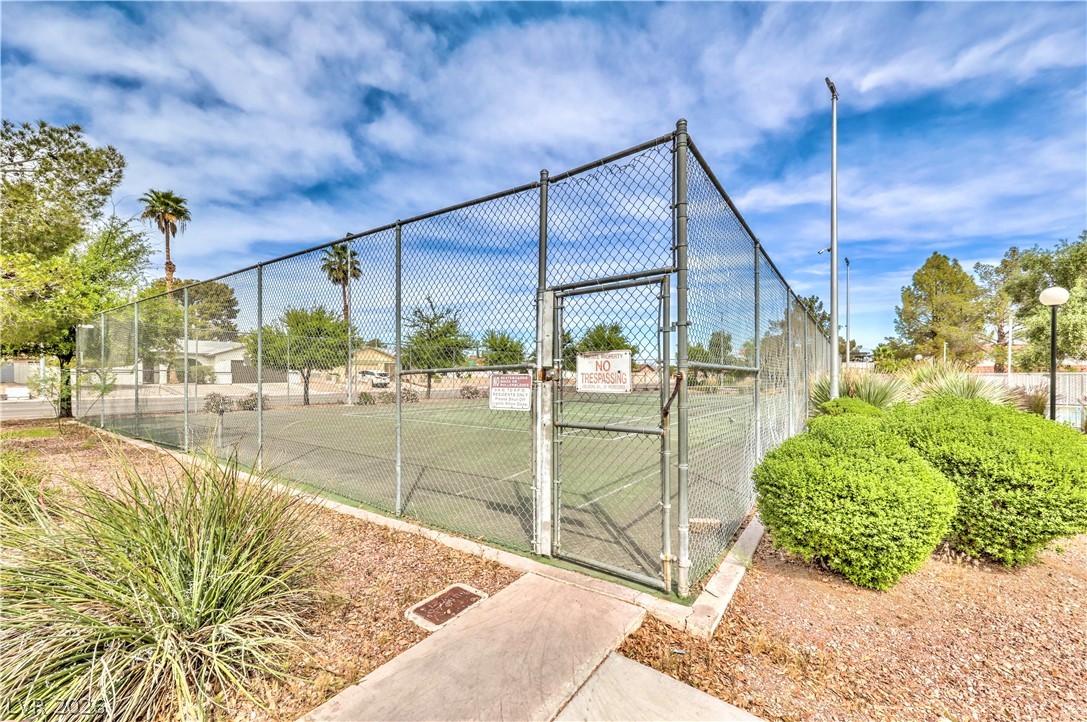 1101 Willow Tree Drive D Las Vegas NV 89128