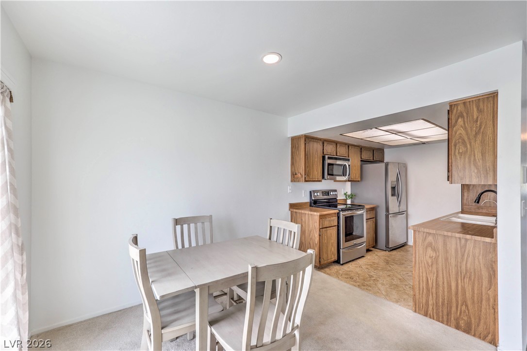 1101 Willow Tree Drive D Las Vegas NV 89128