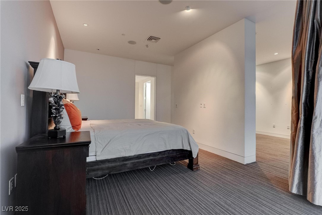 4575 Dean Martin Drive 2607 Las Vegas NV 89103