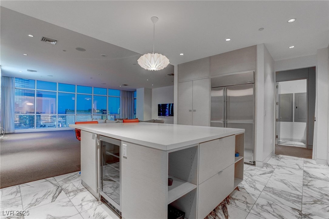 4575 Dean Martin Drive 2607 Las Vegas NV 89103
