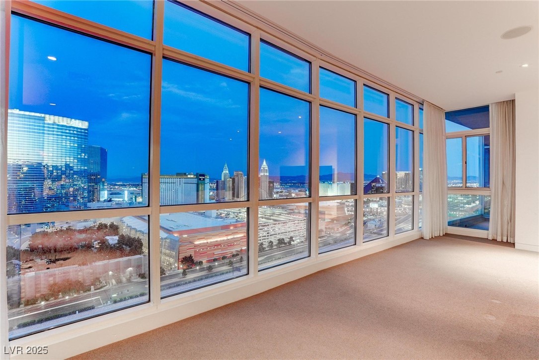 4575 Dean Martin Drive 2607 Las Vegas NV 89103
