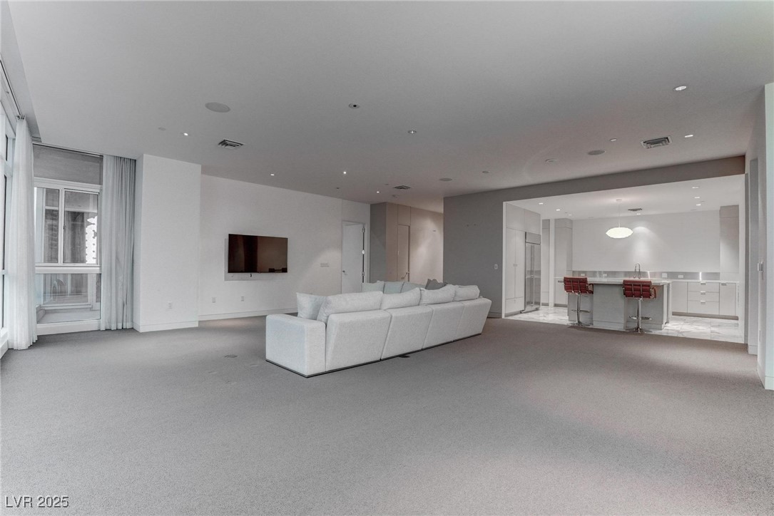 4575 Dean Martin Drive 2607 Las Vegas NV 89103
