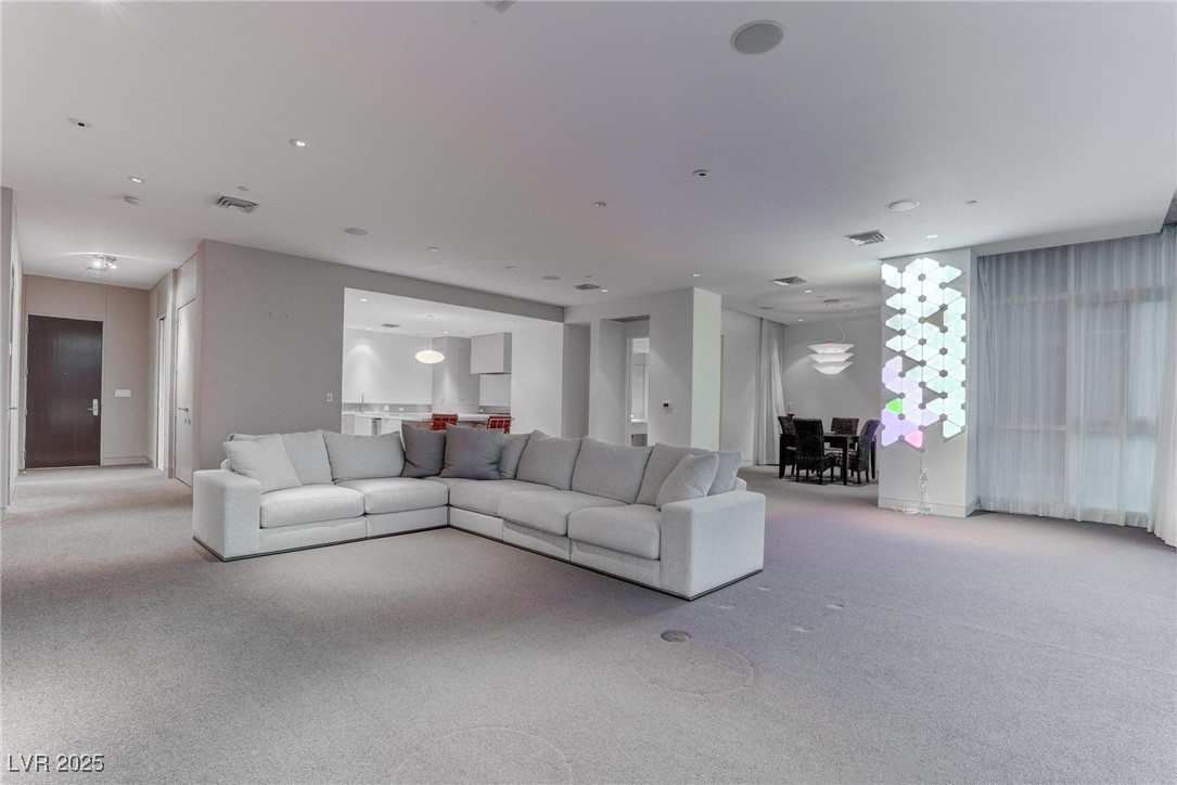 4575 Dean Martin Drive 2607 Las Vegas NV 89103