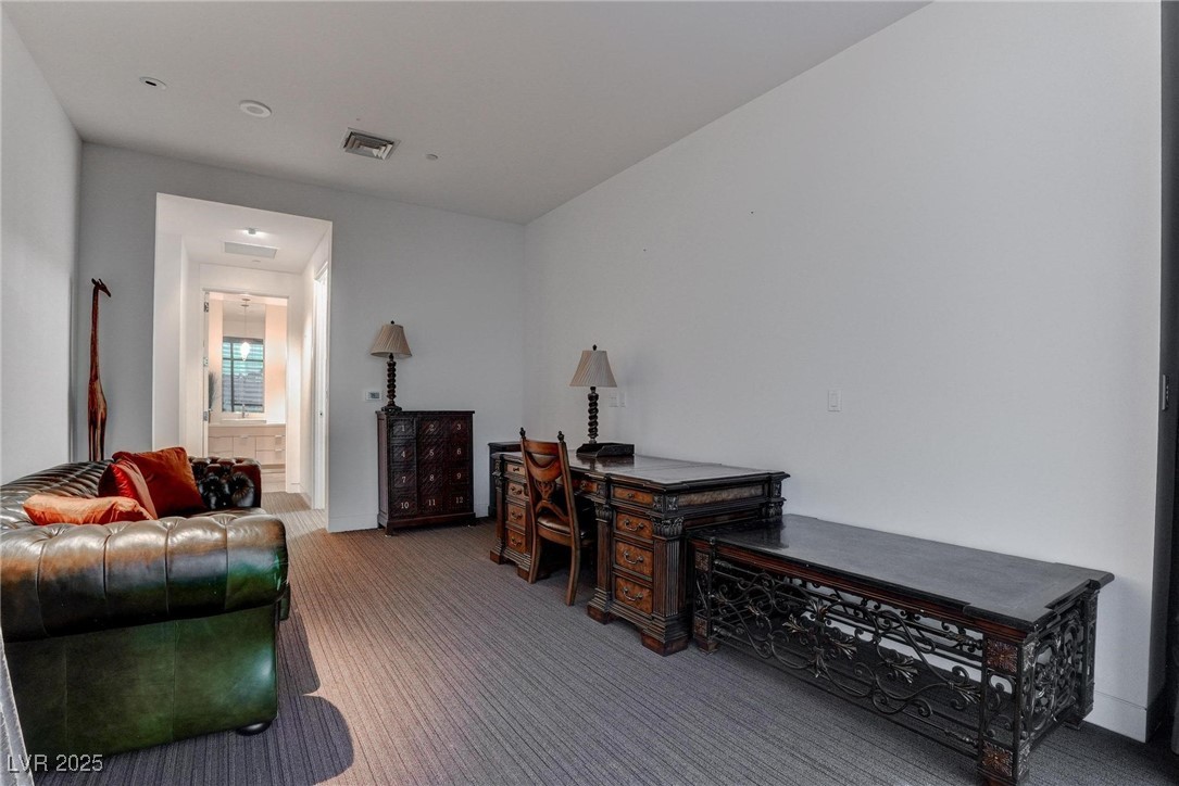 4575 Dean Martin Drive 2607 Las Vegas NV 89103