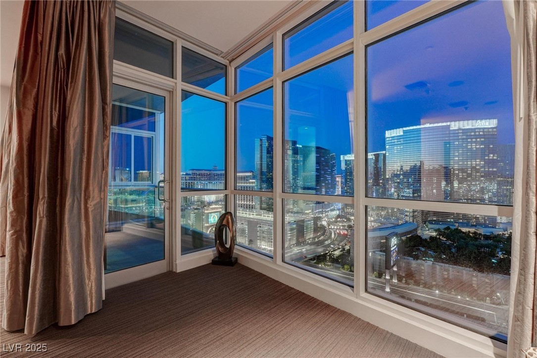 4575 Dean Martin Drive 2607 Las Vegas NV 89103