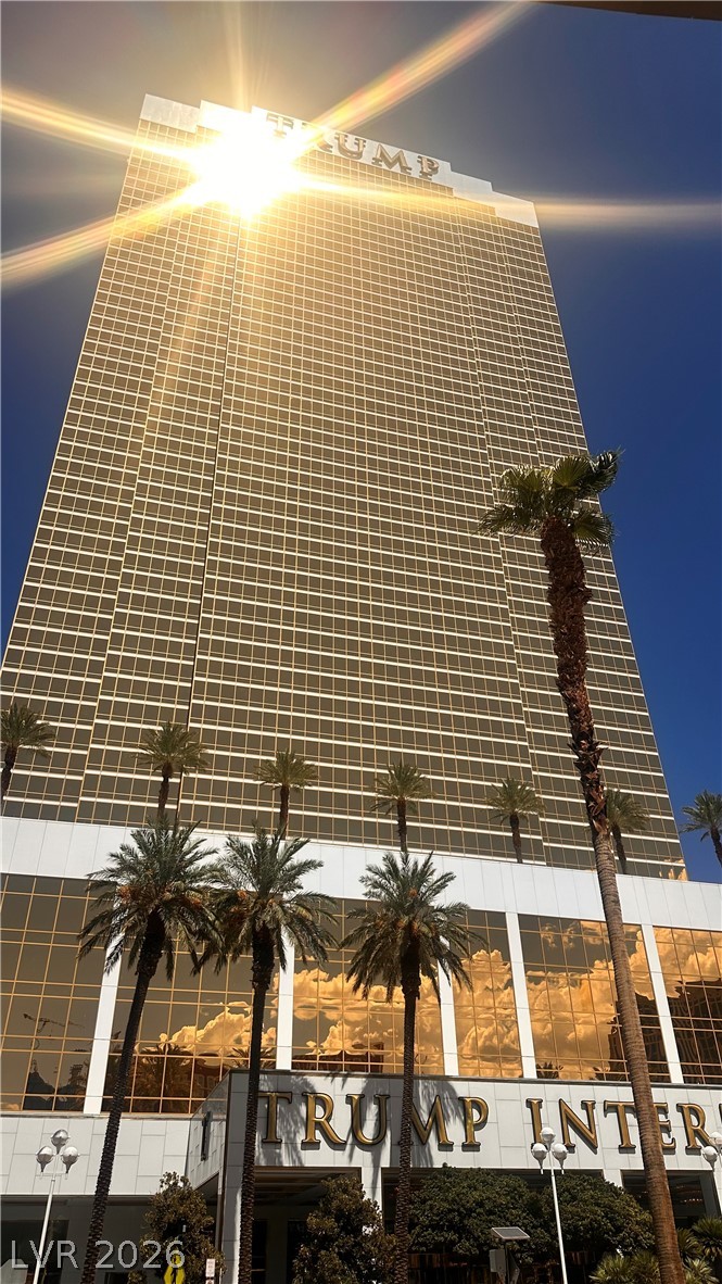 2000 North Fashion Show Drive 4610 Las Vegas NV 89109