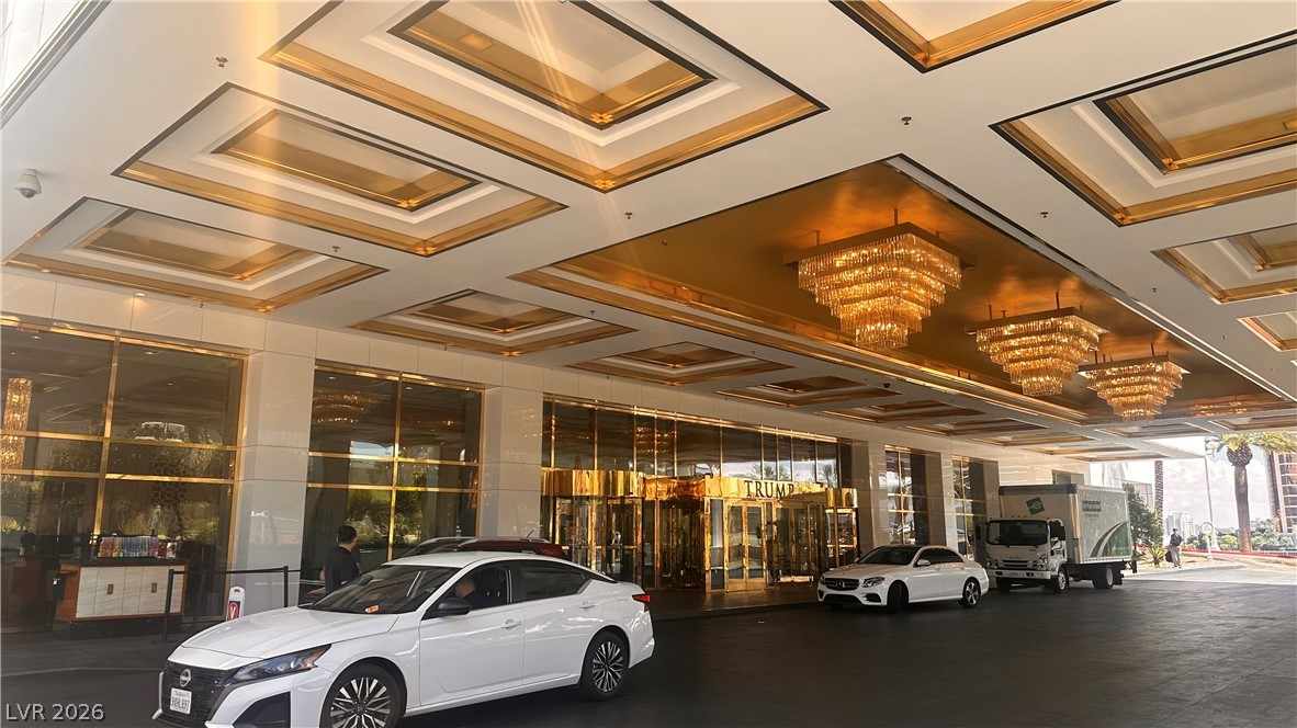 2000 North Fashion Show Drive 4610 Las Vegas NV 89109