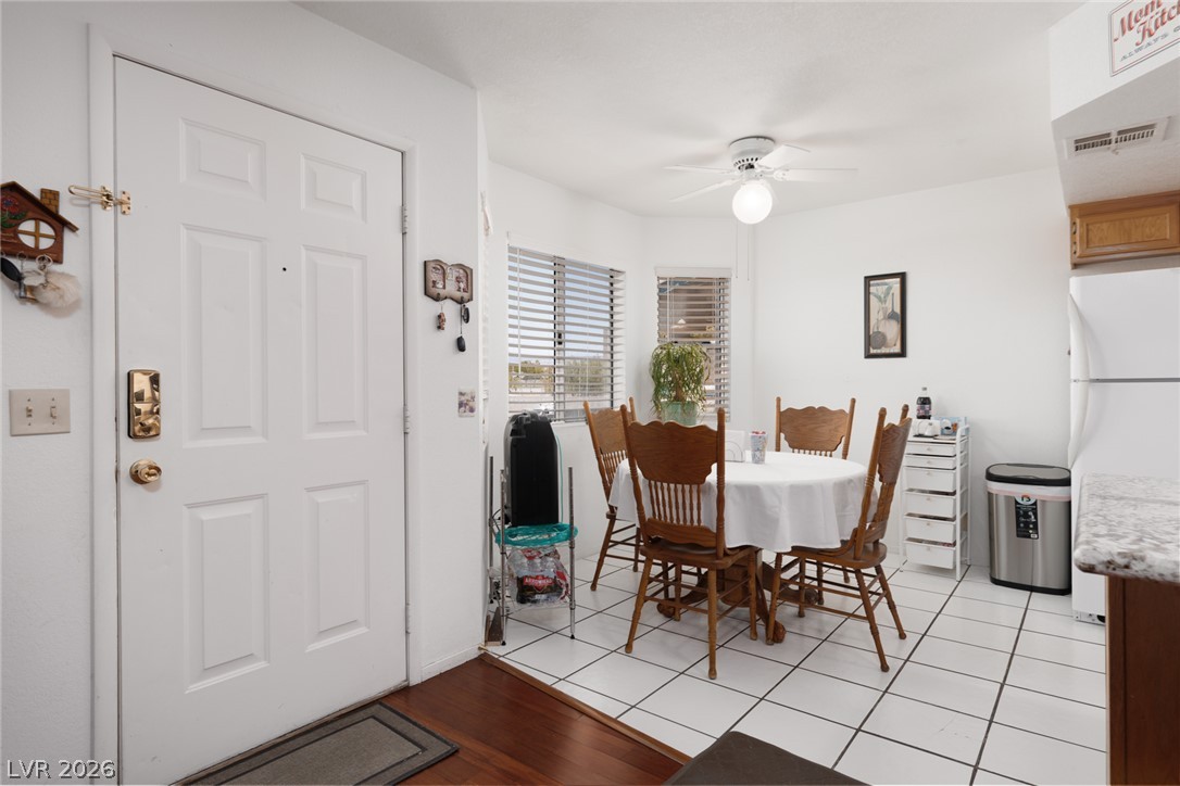 7604 Cromberg 201 Las Vegas NV 89145