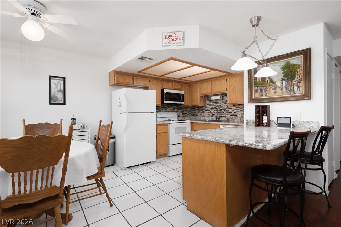 7604 Cromberg 201 Las Vegas NV 89145