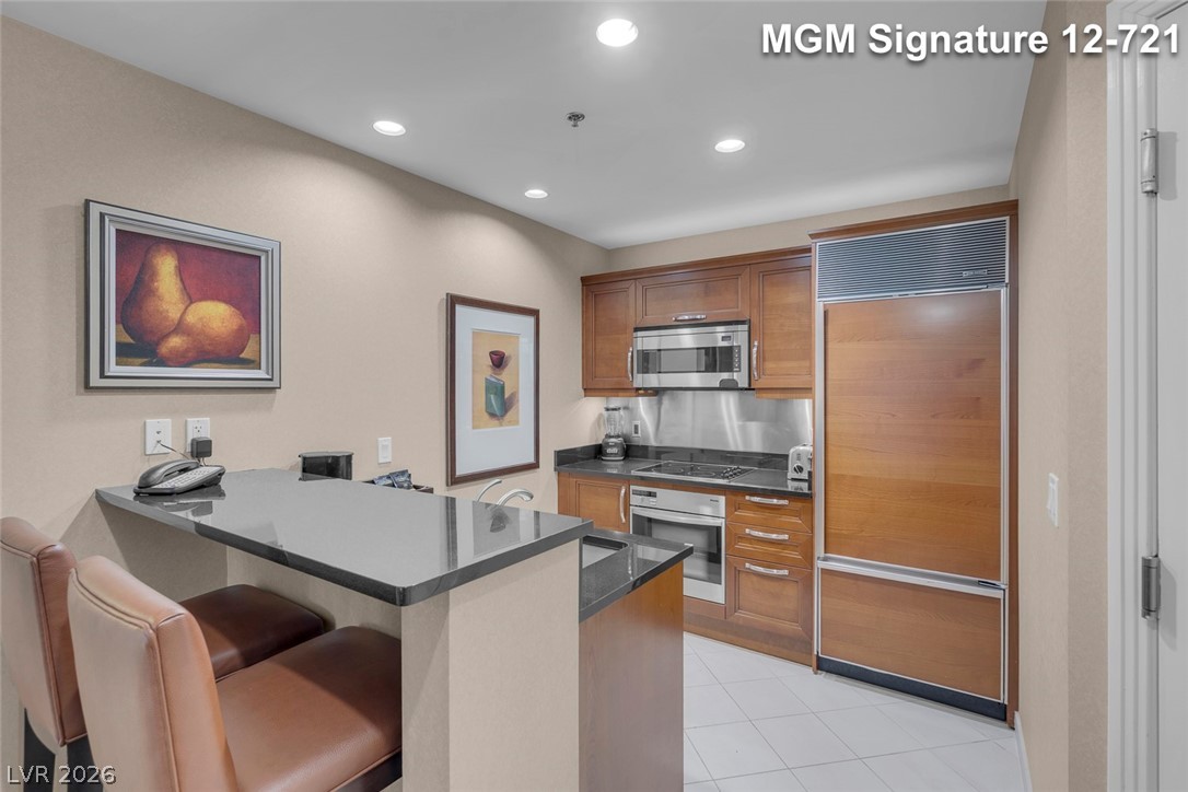 135 East Harmon Avenue 1221 Las Vegas NV 89109
