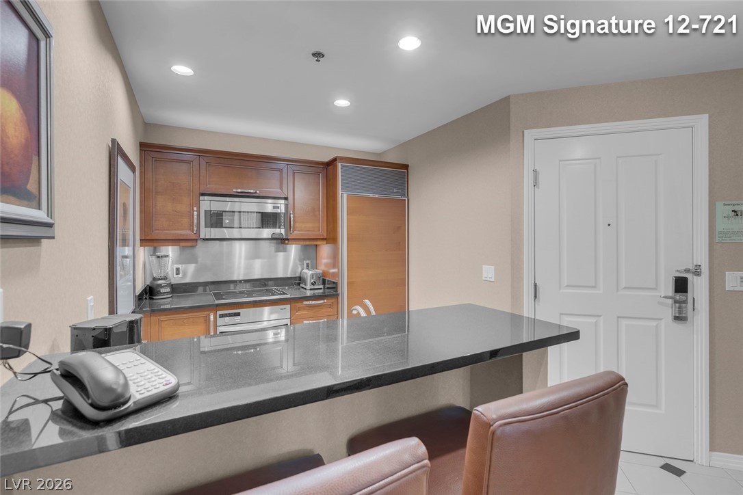 135 East Harmon Avenue 1221 Las Vegas NV 89109