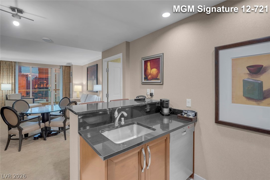 135 East Harmon Avenue 1221 Las Vegas NV 89109