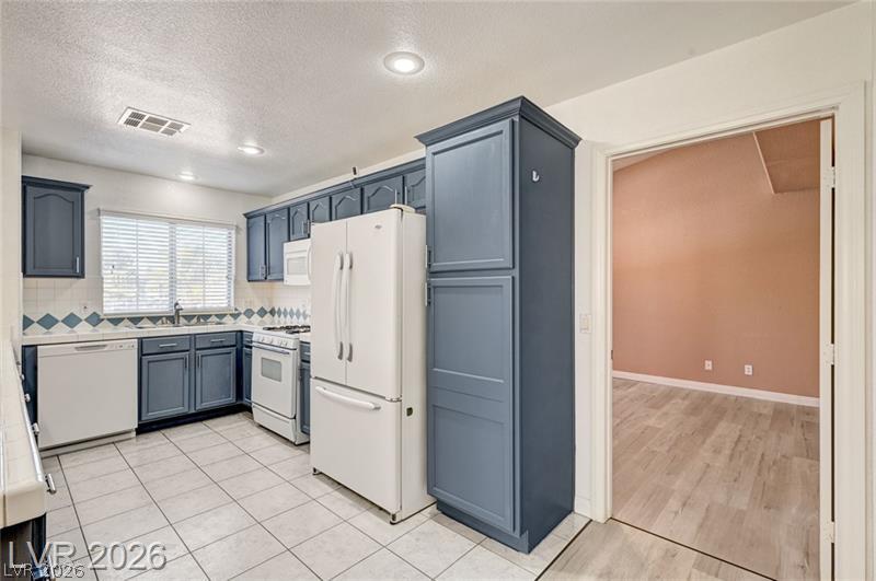 3327 Erva Street 207 Las Vegas NV 89117