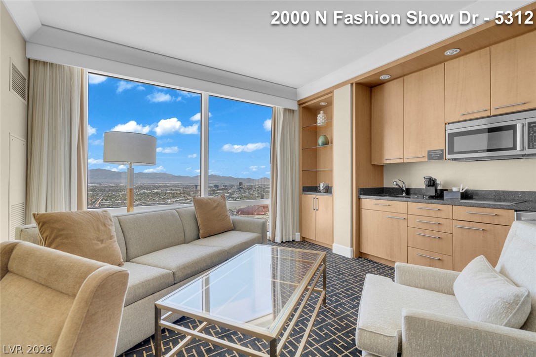 2000 North Fashion Show Drive 5312 Las Vegas NV 89109