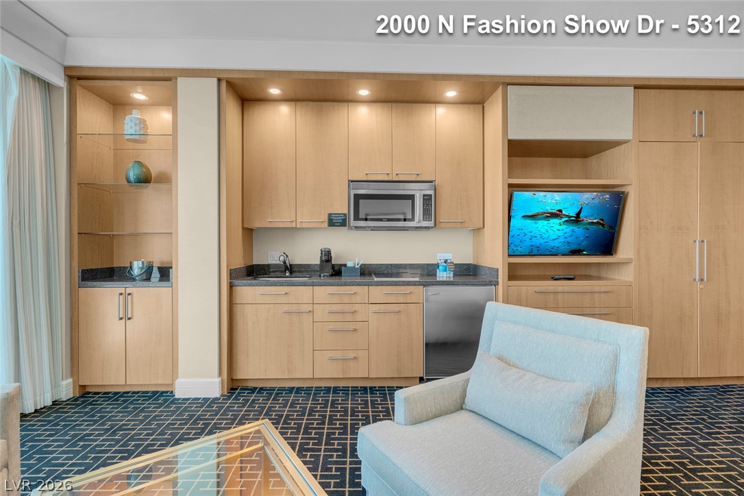 2000 North Fashion Show Drive 5312 Las Vegas NV 89109