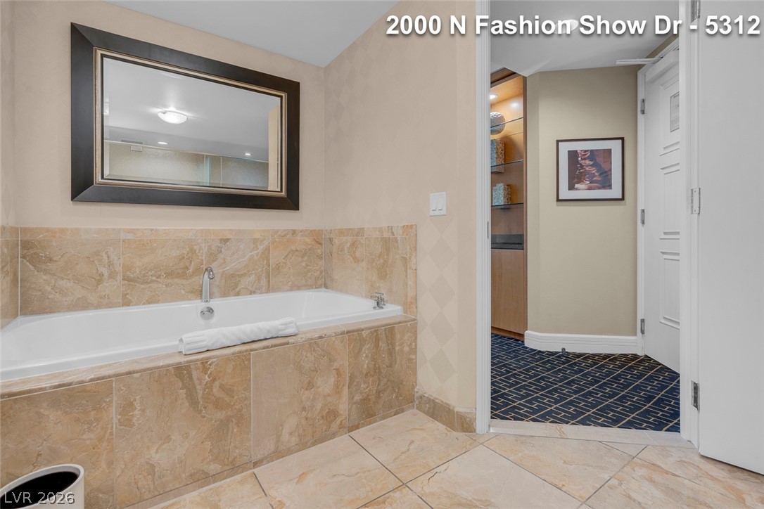 2000 North Fashion Show Drive 5312 Las Vegas NV 89109