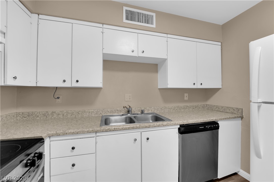 350 Desert Inn Road E201 Las Vegas NV 89109