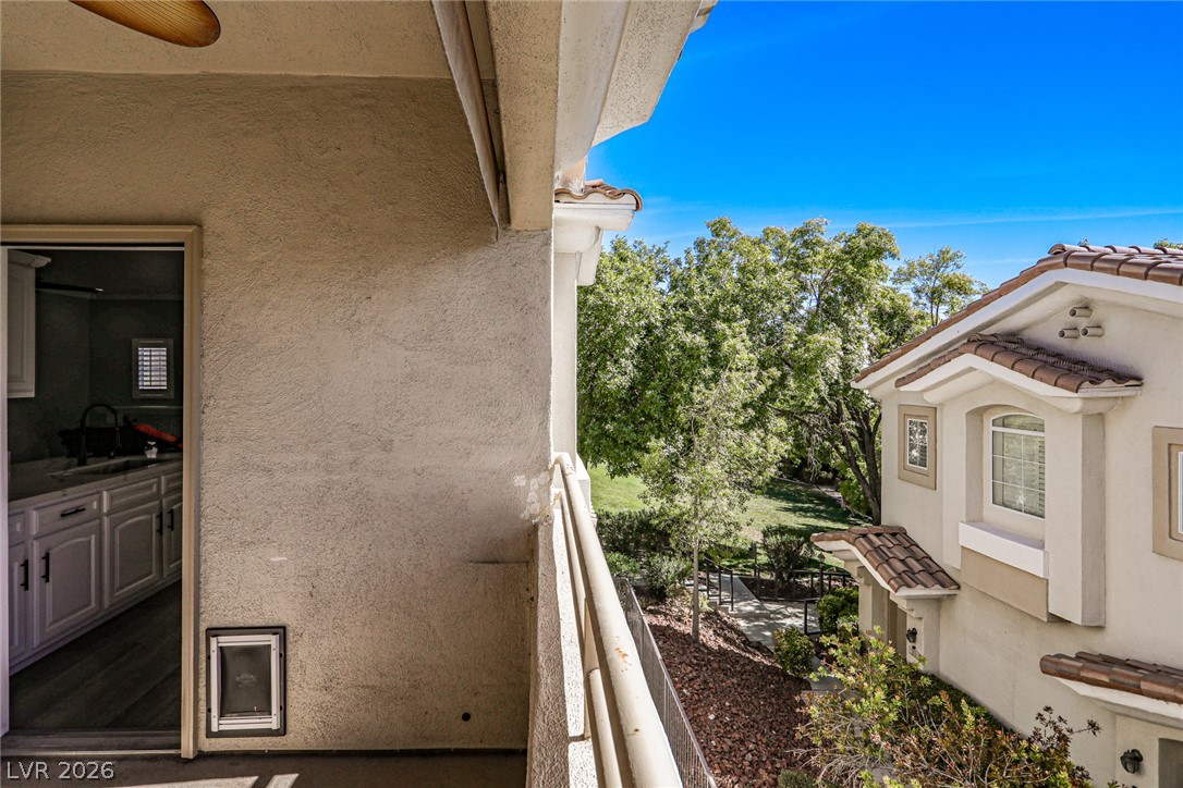 1500 Ruby Cliffs Lane 201 Las Vegas NV 89144