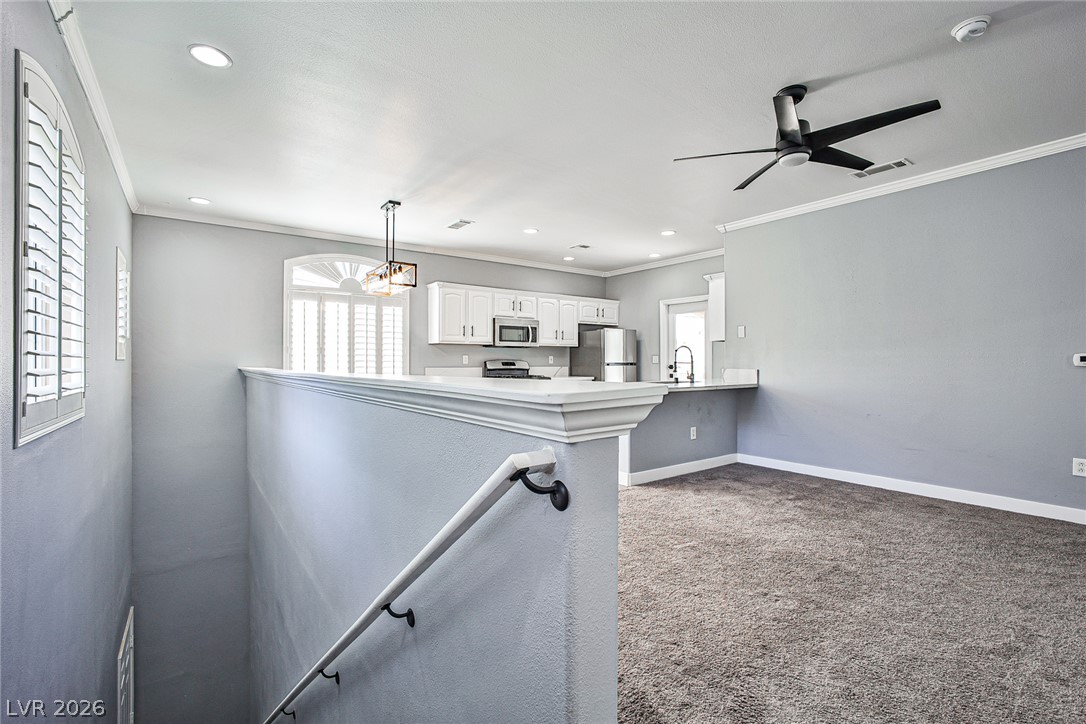 1500 Ruby Cliffs Lane 201 Las Vegas NV 89144