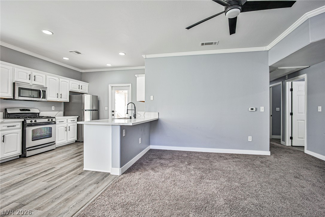 1500 Ruby Cliffs Lane 201 Las Vegas NV 89144