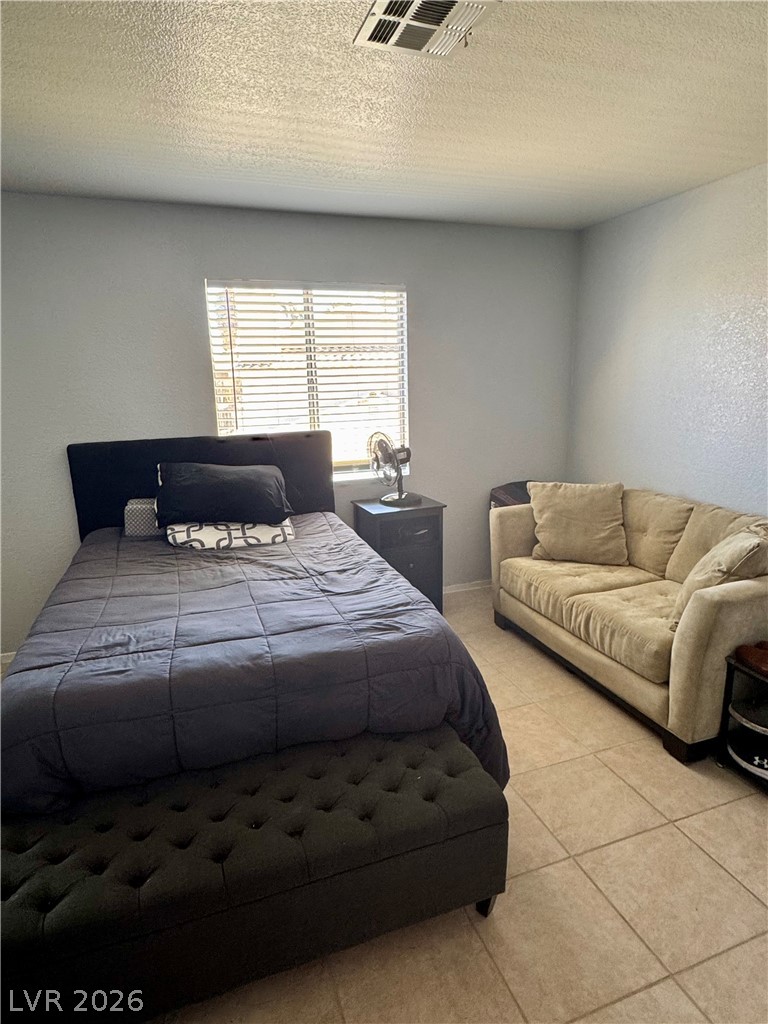 7928 Diamond Rock Way 201 Las Vegas NV 89128