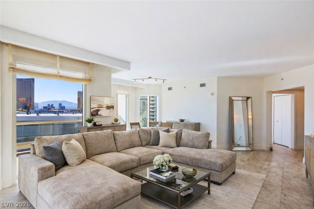 2857 Paradise Road 905 Las Vegas NV 89109