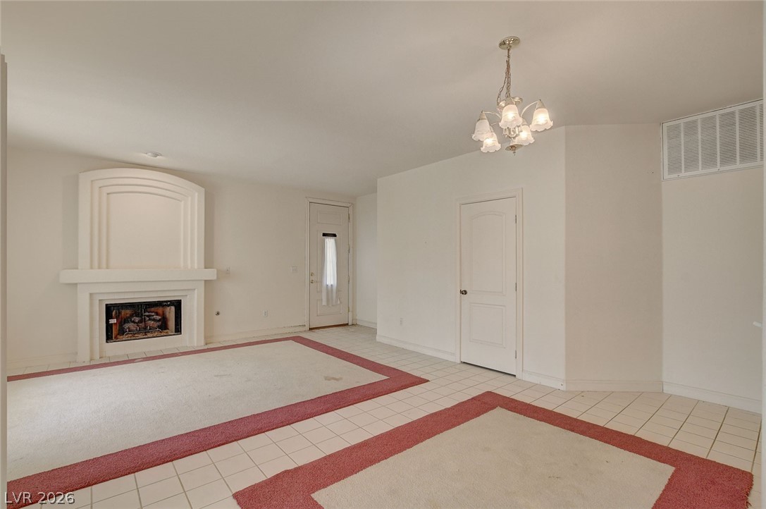 7637 Valley Green Drive 101 Las Vegas NV 89149