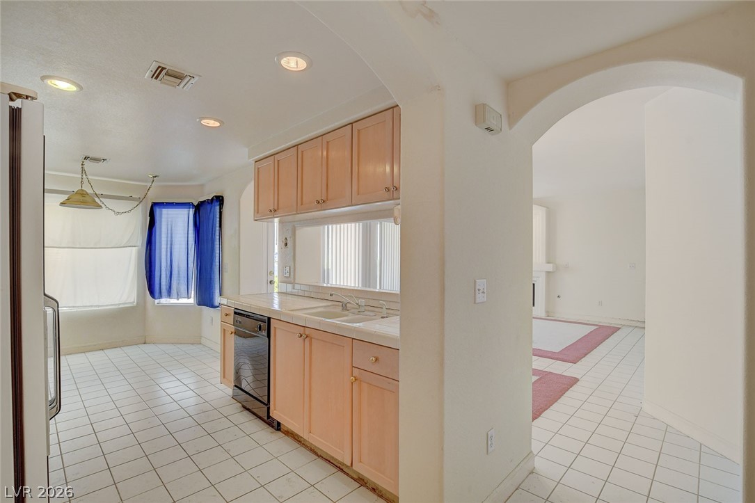 7637 Valley Green Drive 101 Las Vegas NV 89149