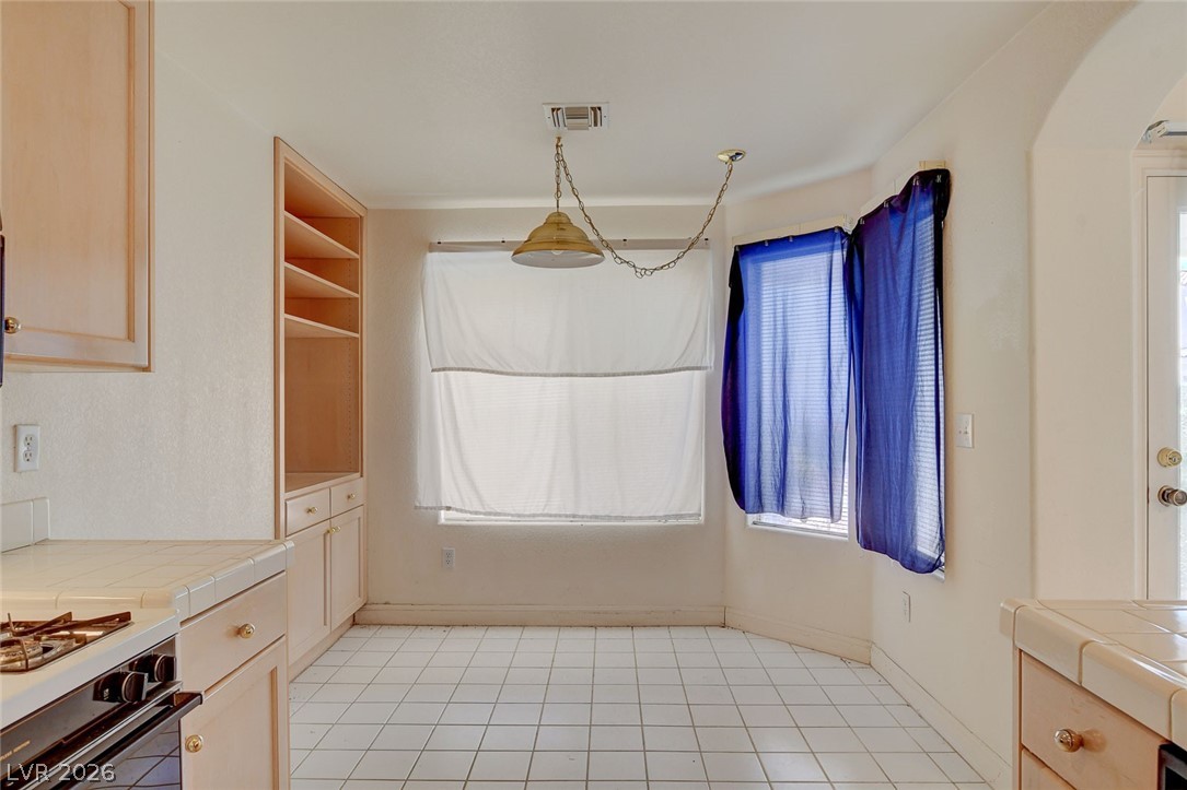 7637 Valley Green Drive 101 Las Vegas NV 89149
