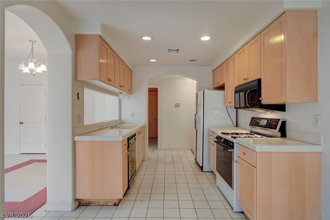 7637 Valley Green Drive 101 Las Vegas NV 89149