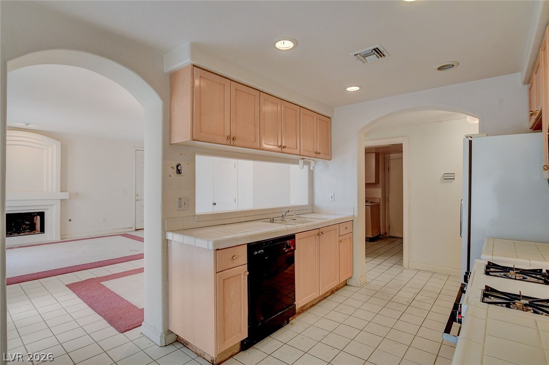7637 Valley Green Drive 101 Las Vegas NV 89149