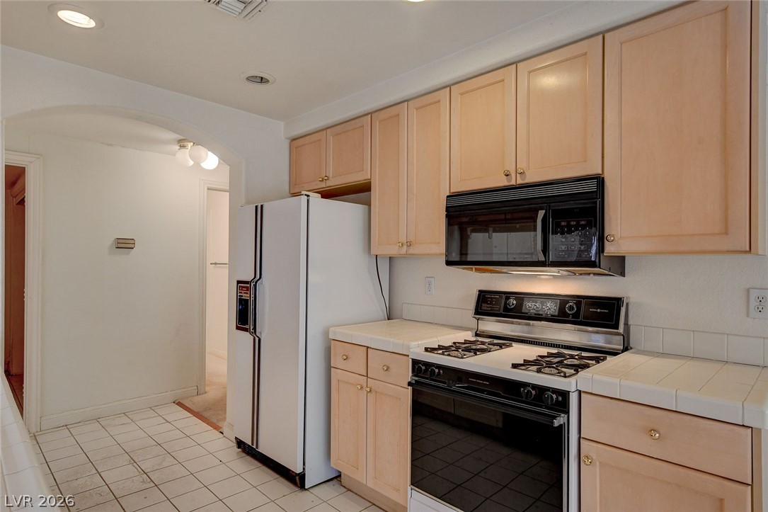 7637 Valley Green Drive 101 Las Vegas NV 89149