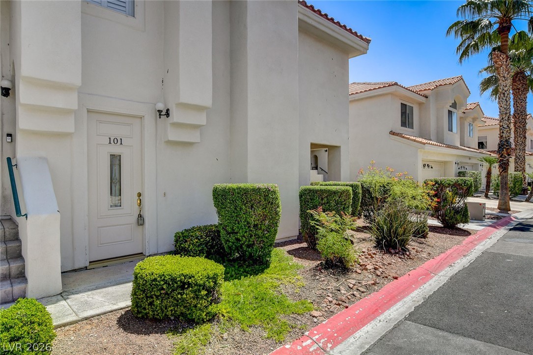 7637 Valley Green Drive 101 Las Vegas NV 89149