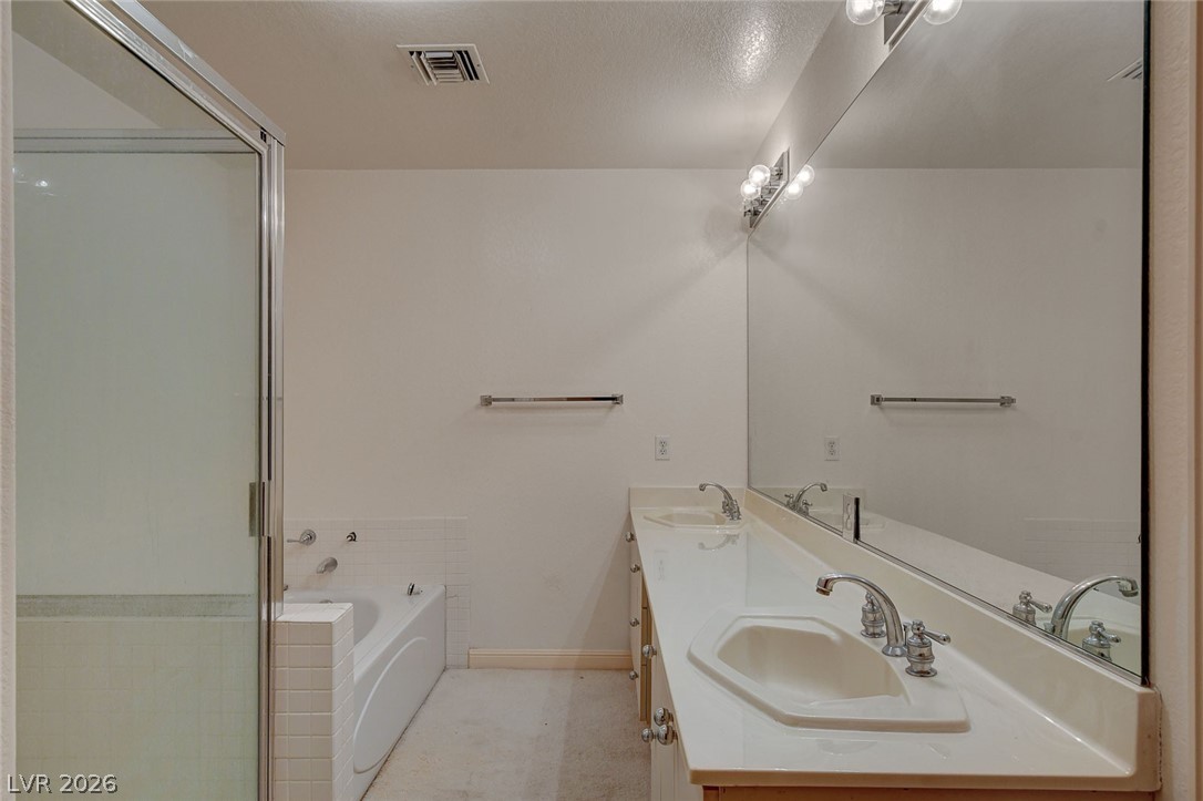 7637 Valley Green Drive 101 Las Vegas NV 89149
