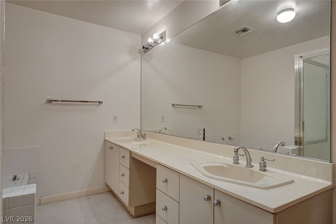 7637 Valley Green Drive 101 Las Vegas NV 89149