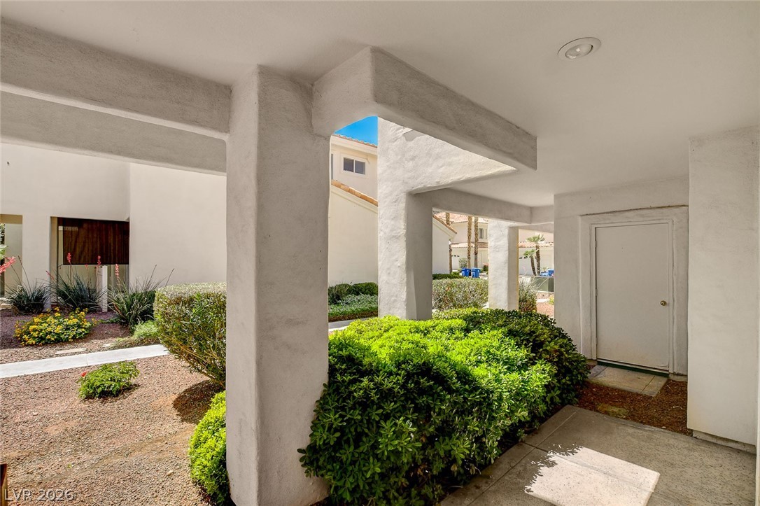 7637 Valley Green Drive 101 Las Vegas NV 89149