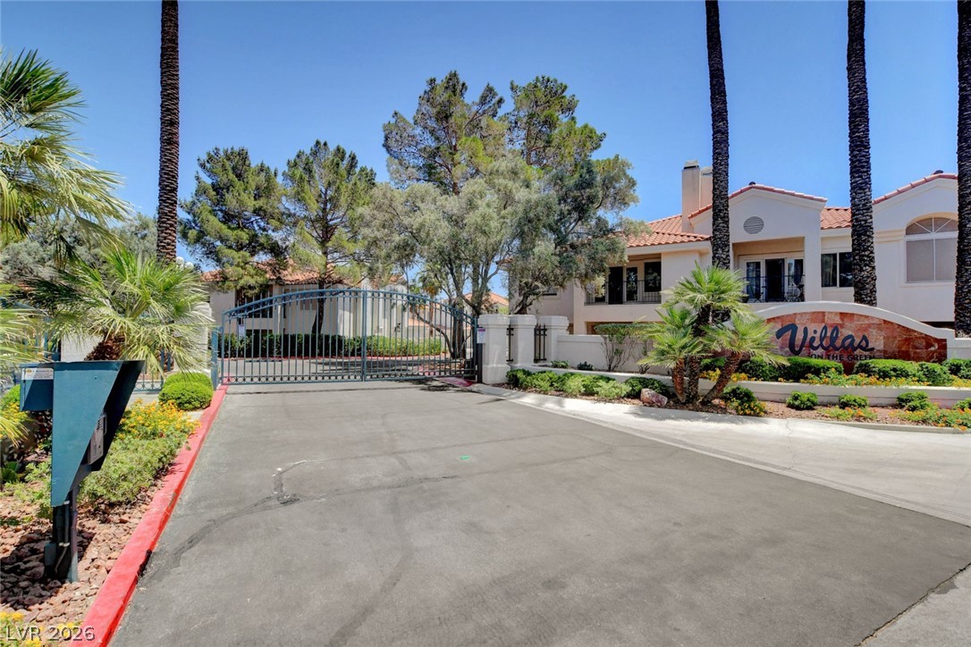 7637 Valley Green Drive 101 Las Vegas NV 89149