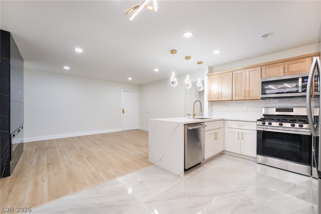 5064 Spencer Street A Las Vegas NV 89119