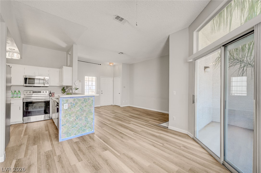 3150 Soft Breezes Drive 2053 Las Vegas NV 89128