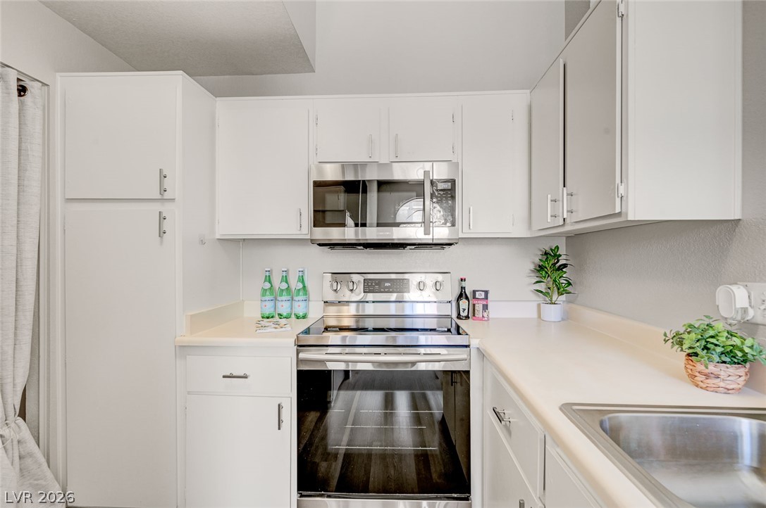 3150 Soft Breezes Drive 2053 Las Vegas NV 89128