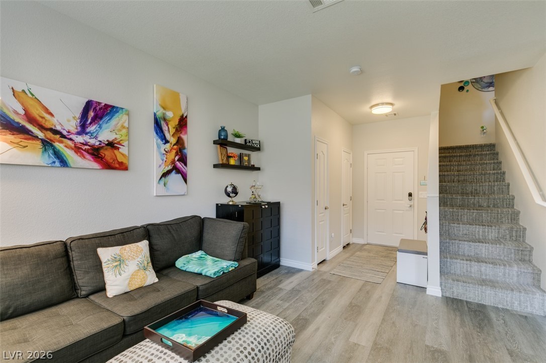 251 South Green Valley Parkway 3812 Henderson NV 89012