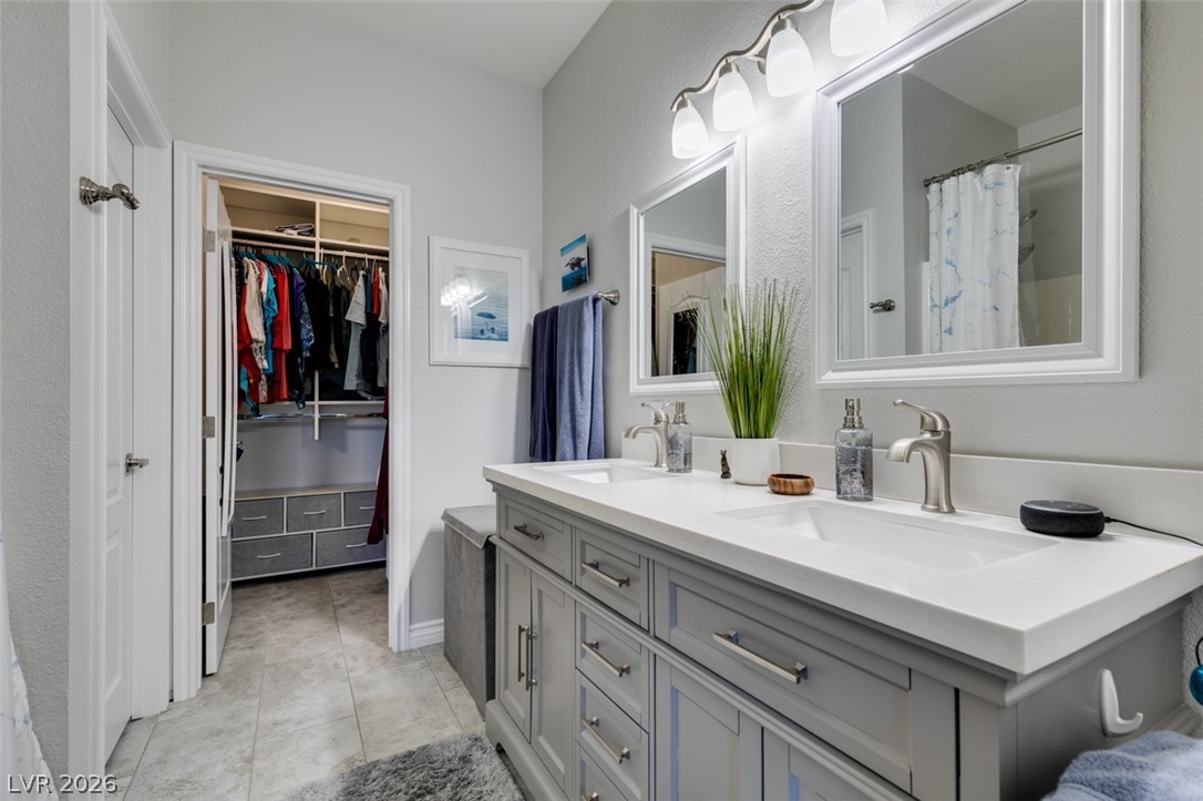 251 South Green Valley Parkway 3812 Henderson NV 89012