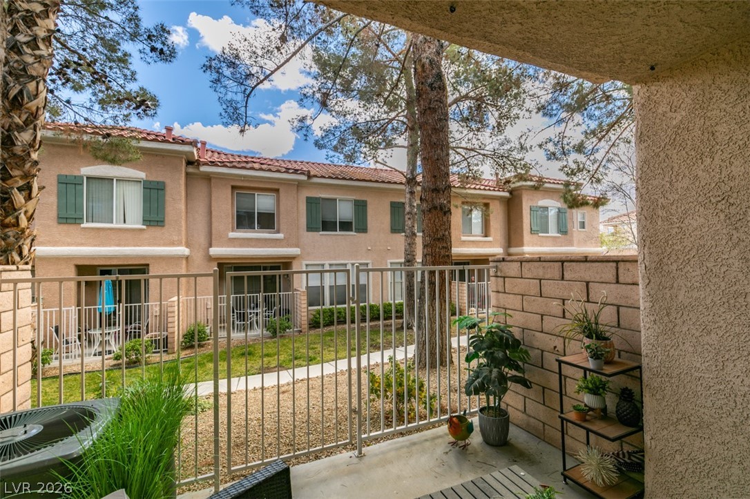 251 South Green Valley Parkway 3812 Henderson NV 89012